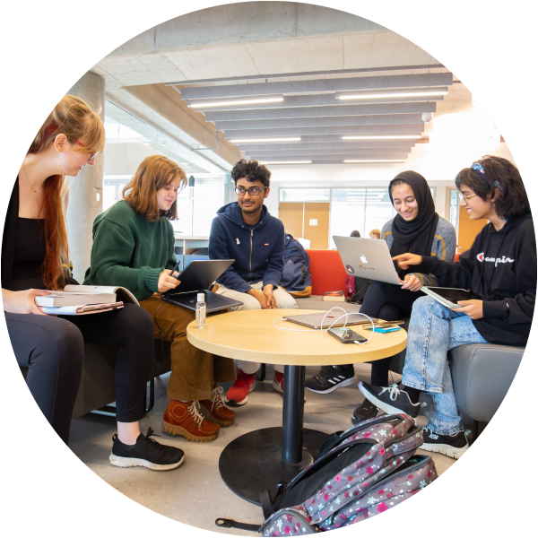 Students sitting together in Hunter Student Commons