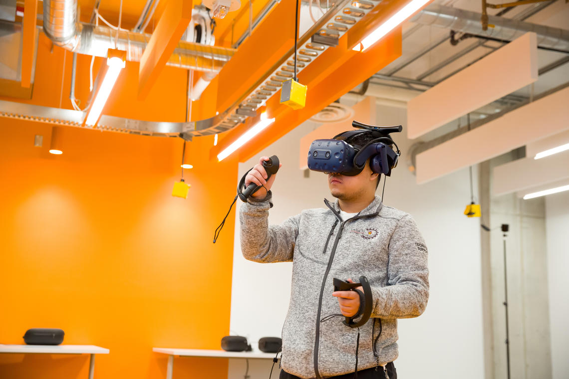 Student engaging in a virtual reality experience